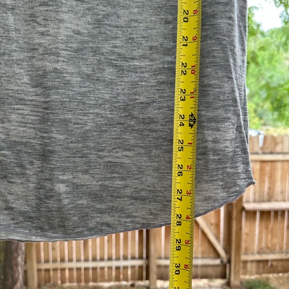 Alternative Colorado ♥️ Love 3/4 Sleeve Rounded Hem Burnout Shirt Top Medium - Picture 8 of 12